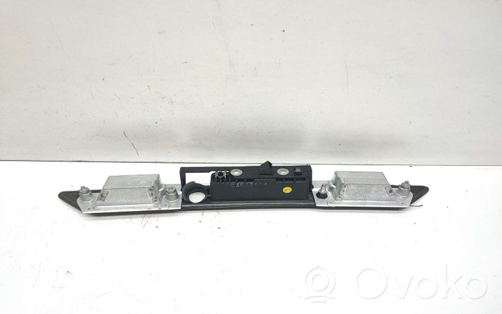 Audi A6 S6 C6 4F Trunk door license plate light bar 8E0827657D