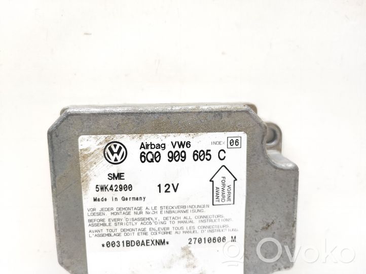 Volkswagen PASSAT B5.5 Sterownik / Moduł Airbag 6Q0909605C