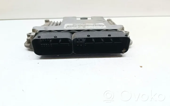 Chevrolet Nubira Engine control unit/module 96820448