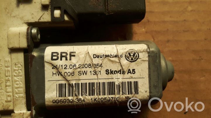 Skoda Octavia Mk2 (1Z) Rear door window regulator motor 1K0959703J