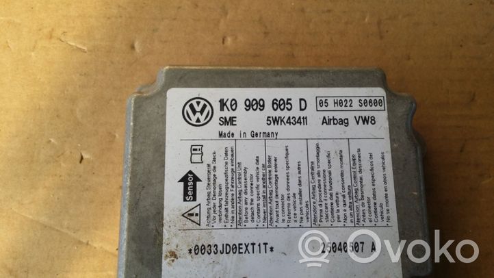 Volkswagen Golf V Module de contrôle airbag 1K0909605D