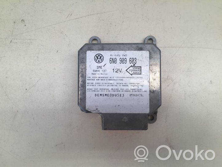 Volkswagen Golf III Module de contrôle airbag 6N0909603