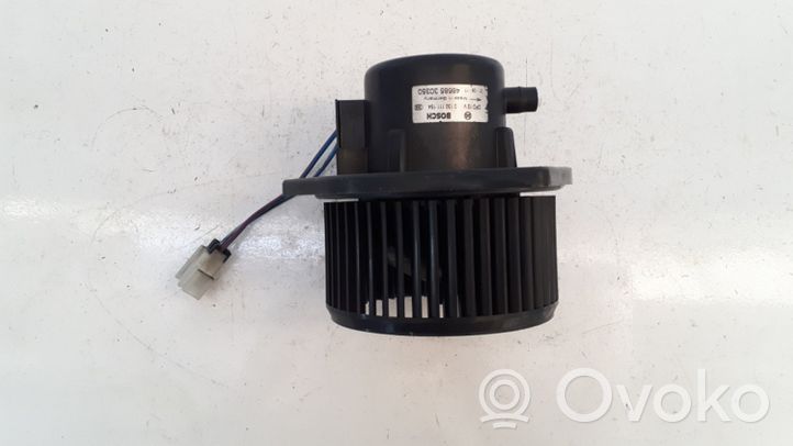 Nissan Primera Mazā radiatora ventilators 0130111154