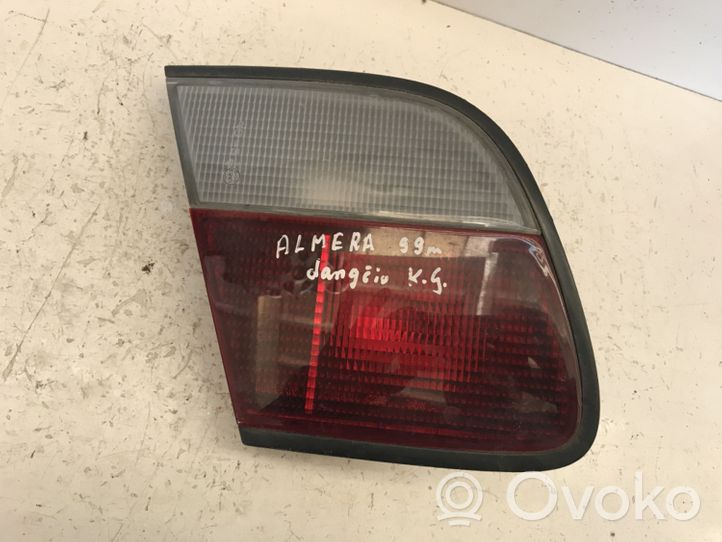 Nissan Almera Tailgate rear/tail lights 