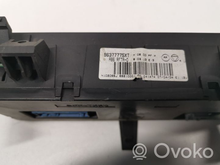 Citroen C3 Climate control unit 96377775XT