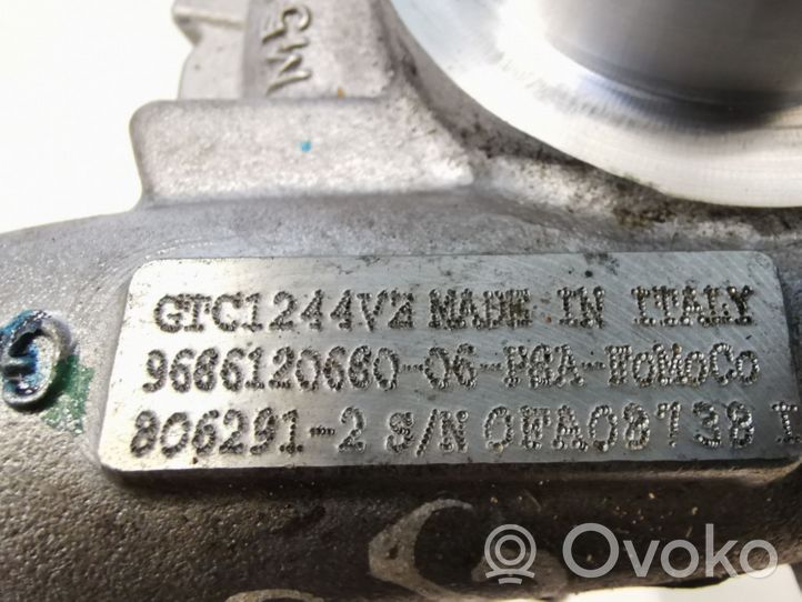 Ford Focus Turbo 9686120680