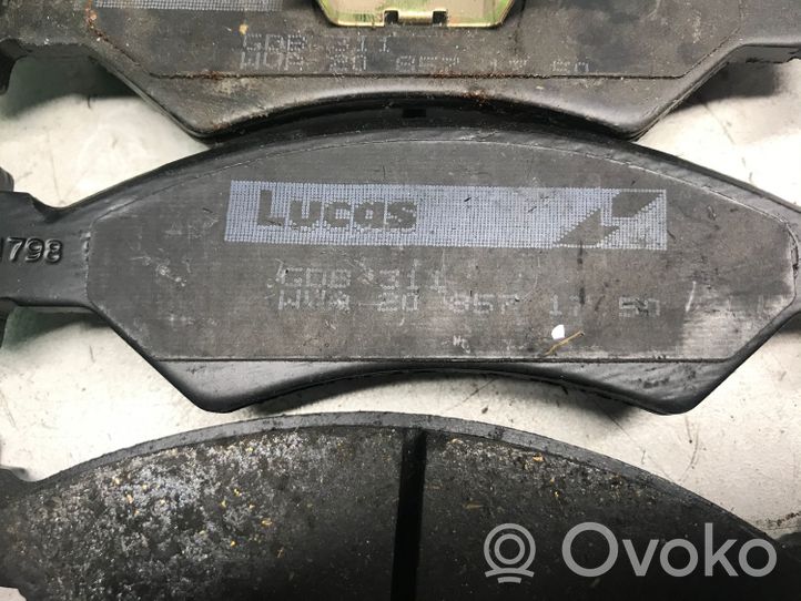 Ford Fiesta Plaquettes de frein avant 3322936403111