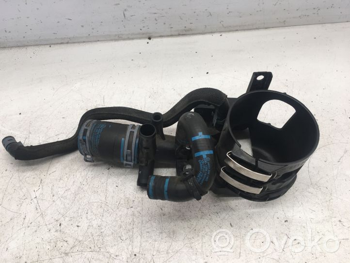 Mercedes-Benz C W205 Soporte de apoyo del filtro de combustible A6512001556