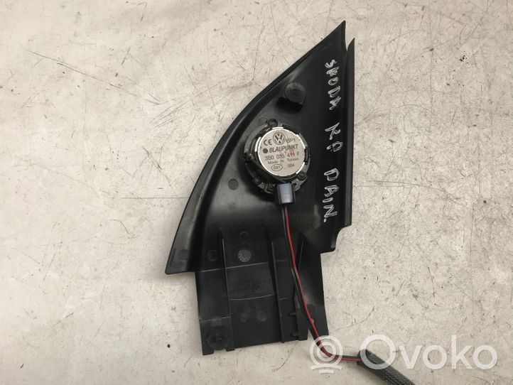 Skoda Superb B5 (3U) Altavoz de alta frecuencia en la puerta delantera 3B0035411F