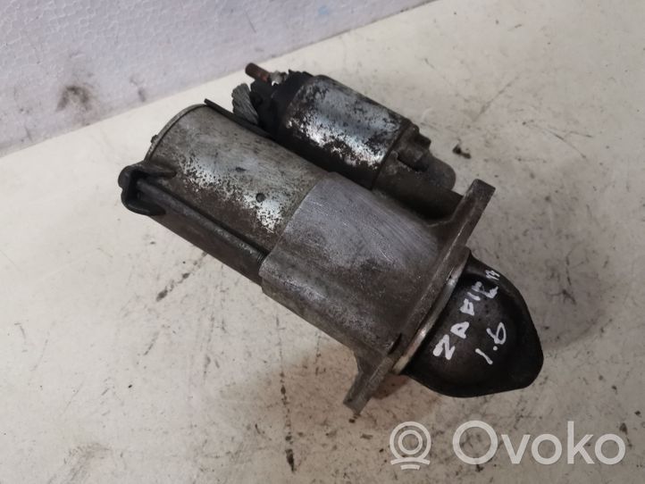 Opel Zafira B Starter motor 55556092