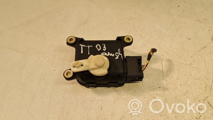 Audi TT Mk1 Tuloilmaventtiilin käyttömoottori 1J2907511D