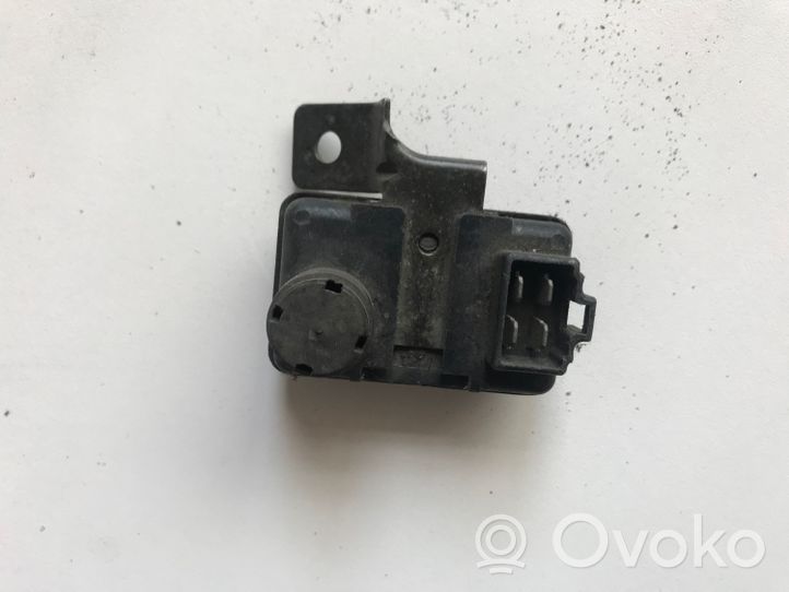 Mazda 626 Sensore di pressione E1T11574