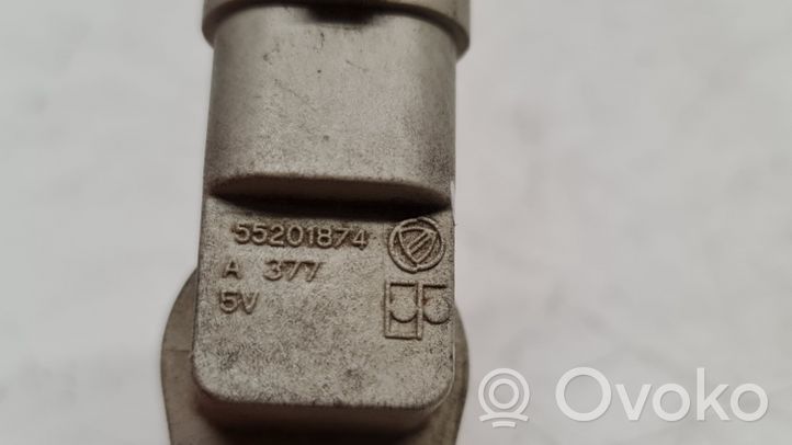 Opel Corsa D Camshaft speed sensor 55201874