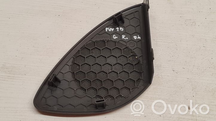 Fiat Punto (188) Grilles, couvercle de haut-parleur porte arrière 735258722