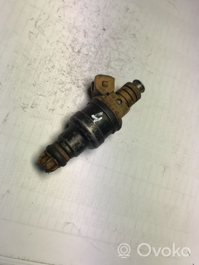 BMW 7 E32 Fuel injector 0280150714