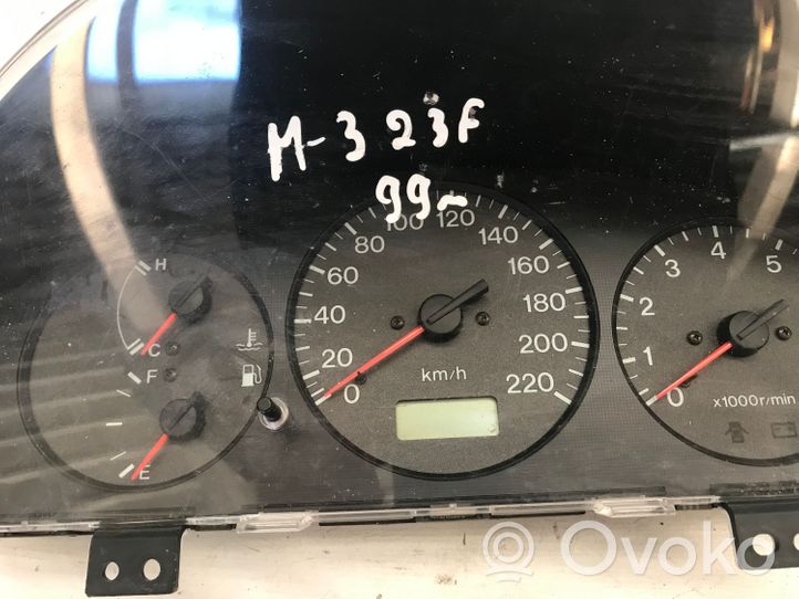 Mazda 323 F Compteur de vitesse tableau de bord BJ3NB