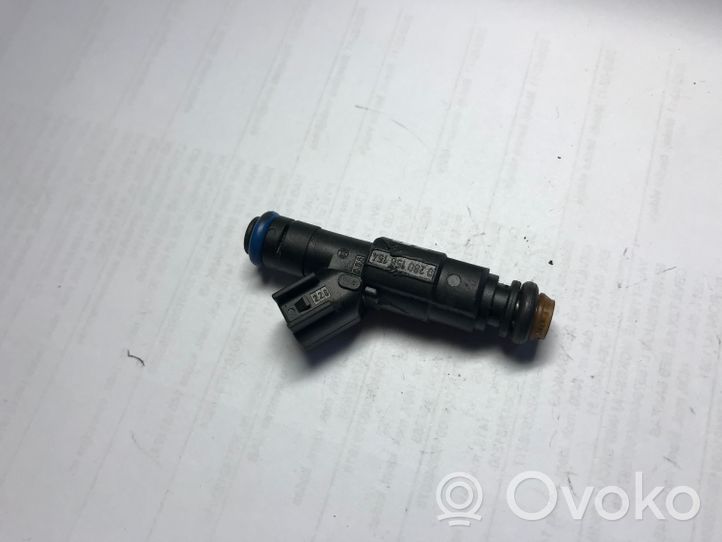 Ford Mondeo MK IV Inyector de combustible 1S7GGA