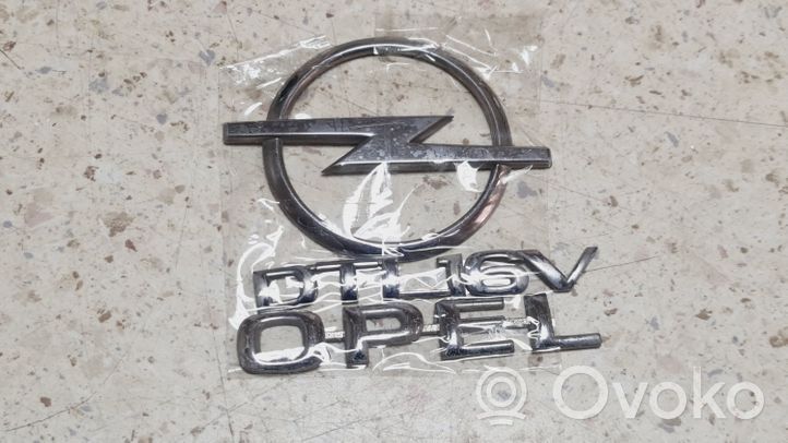 Opel Zafira A Logo, emblème de fabricant 