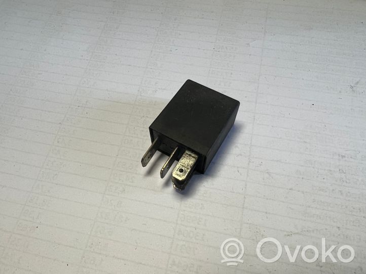 Renault Megane II Other relay 7700414484