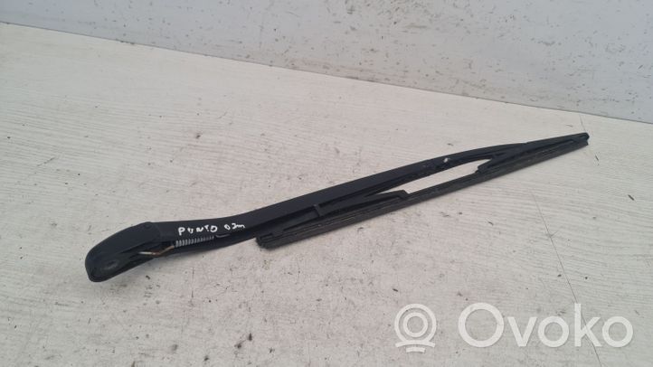 Fiat Punto (188) Rear wiper blade arm 