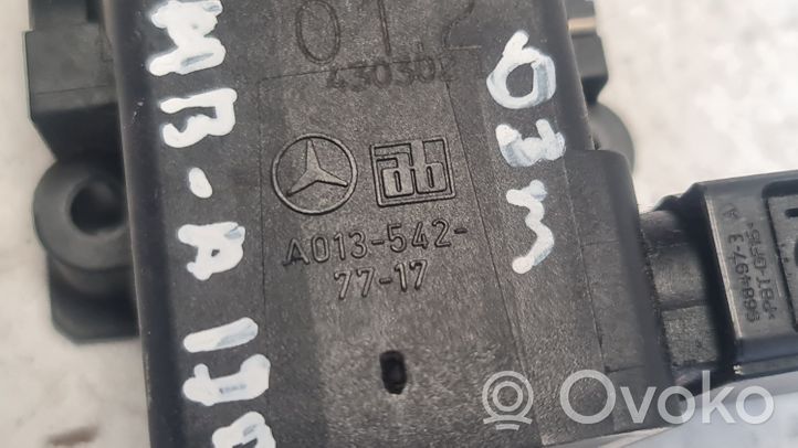 Mercedes-Benz A W168 Capteur de pédale d'accélérateur A0135427717