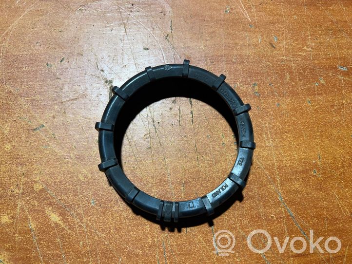 Skoda Citigo Bague de verrouillage pour réservoir de carburant 321201375A