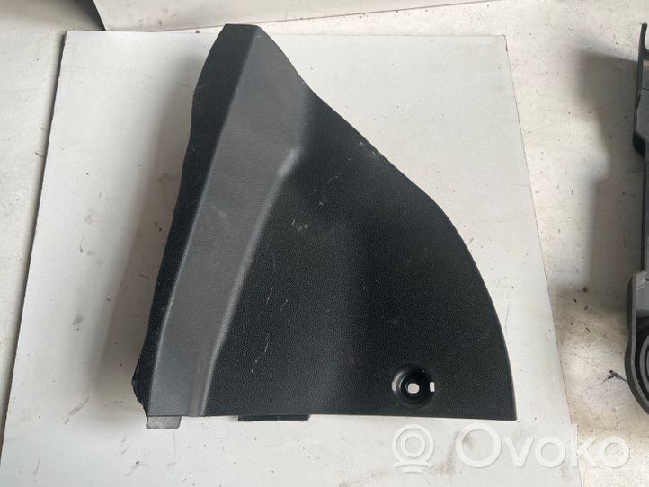 Opel Meriva A Rivestimento pannello inferiore del cruscotto 13139983