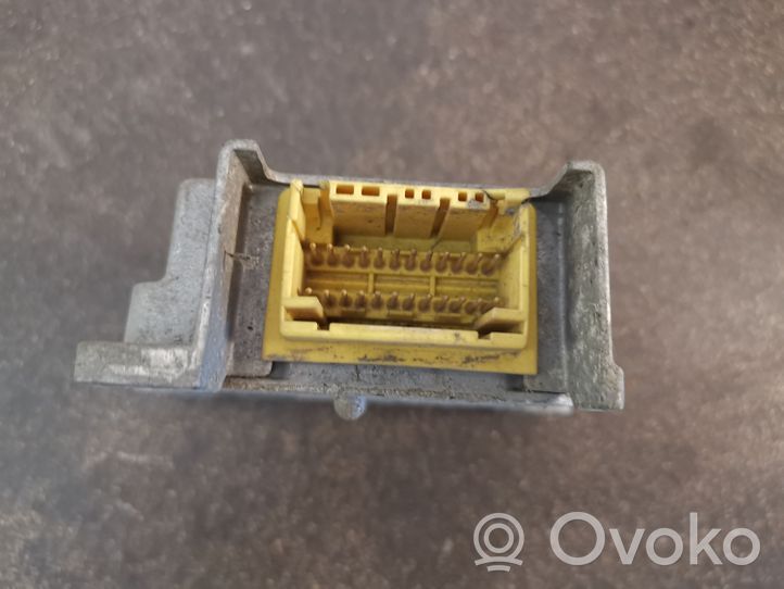 Opel Frontera A Module de contrôle airbag 8093526892