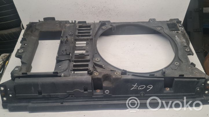 Peugeot 607 Support de radiateur sur cadre face avant 1853405916