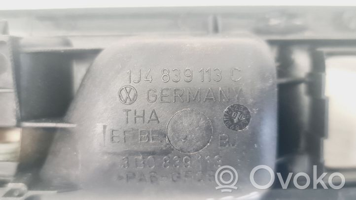 Volkswagen Bora Takaoven sisäkahvan kehys 1J4839113C