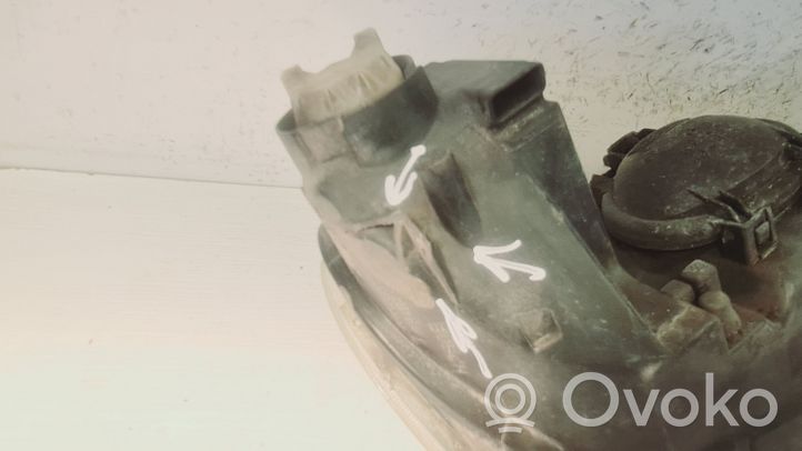 Peugeot 406 Lampa przednia 9621730980