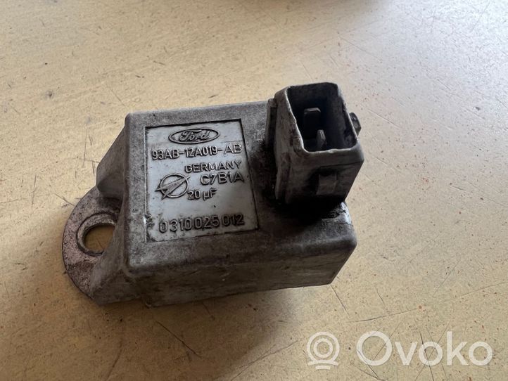 Ford Mondeo MK II Unidad de control del amplificador de arranque 93AB12A019AB