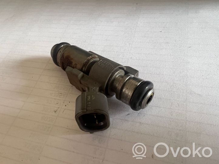 Citroen C3 Fuel injector 0334