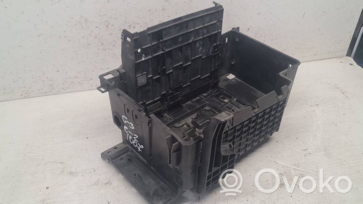 Peugeot 1007 Support boîte de batterie 9656705880