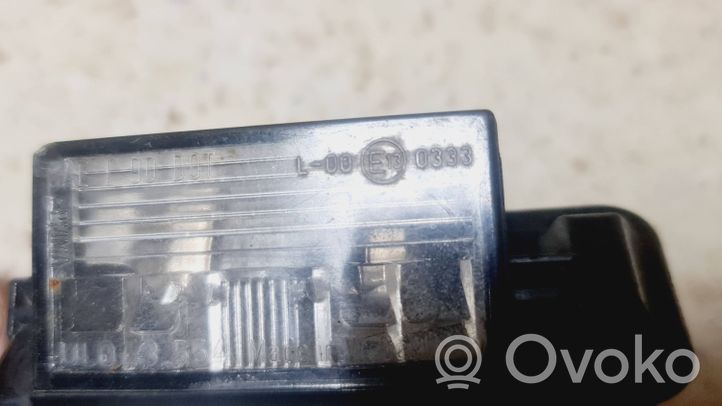 BMW 3 E36 Lampa oświetlenia tylnej tablicy rejestracyjnej 1387048