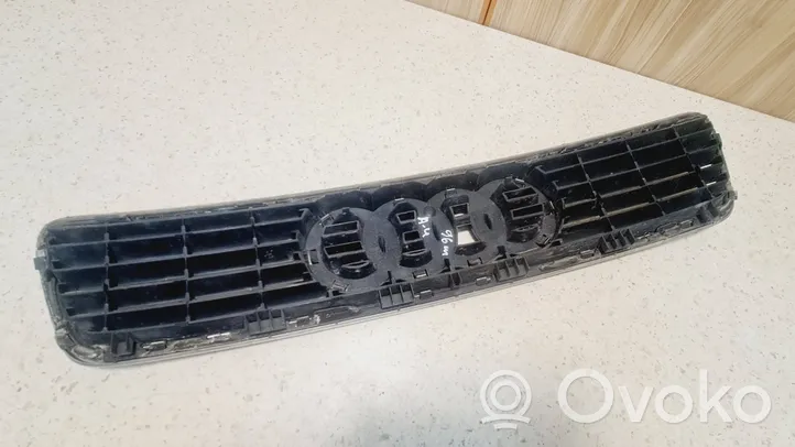 Audi A4 S4 B5 8D Front bumper upper radiator grill 8D0853651