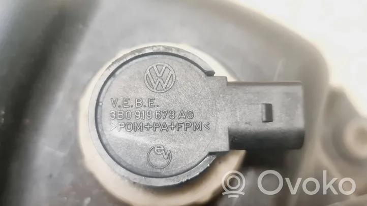 Volkswagen PASSAT B5.5 Serbatoio vaschetta liquido AdBlue 3B0201920