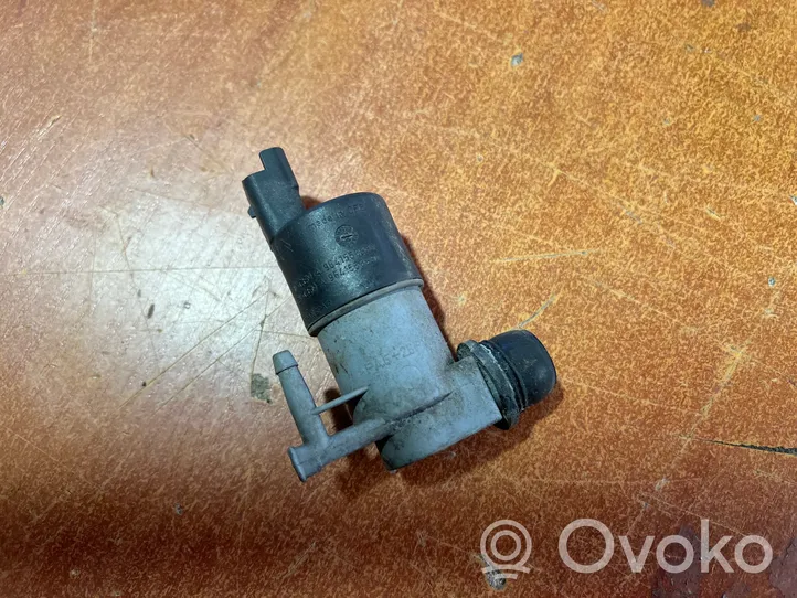 Dacia Sandero Windscreen/windshield washer pump 9641553880