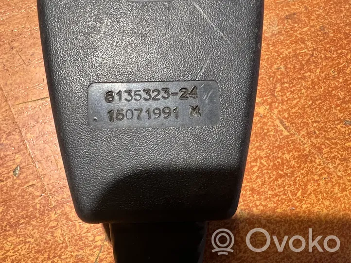 BMW 3 E46 Boucle de ceinture de sécurité avant 8135323