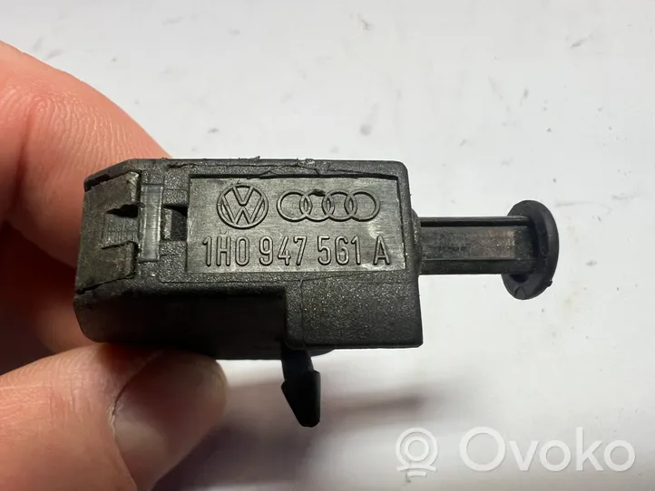 Audi A6 S6 C5 4B Sensor del freno de mano/estacionamiento 1H0947561A
