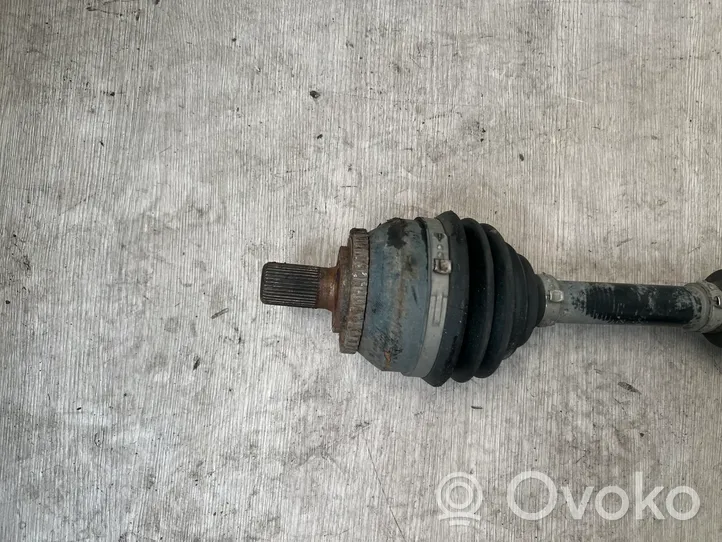 Volvo V70 Priekšējā pusass P30783095