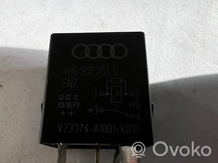 Volkswagen Tiguan Other relay 4H0951253C