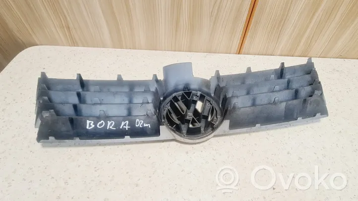 Volkswagen Bora Front bumper upper radiator grill 1J5853653E