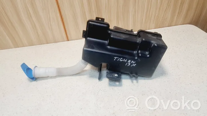 Volkswagen Tiguan Windshield washer fluid reservoir/tank 5N0955453A