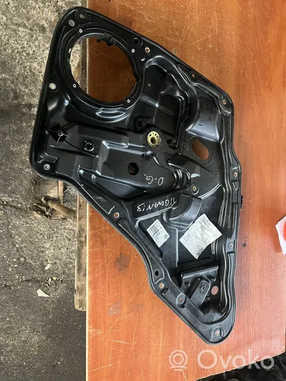 Volkswagen Tiguan Mechanizm podnoszenia szyby tylnej bez silnika 5N0839462A