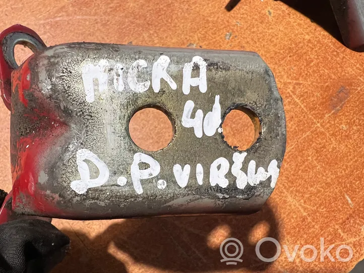 Nissan Micra Zawias górny drzwi przednich 