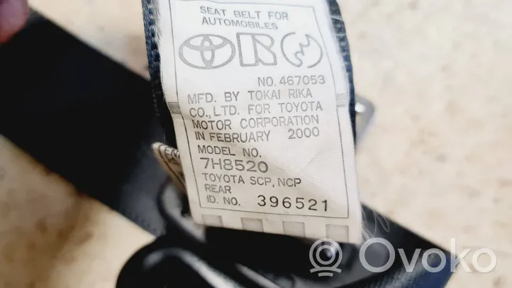 Toyota Yaris Pas bezpieczeństwa fotela tylnego 7H8520