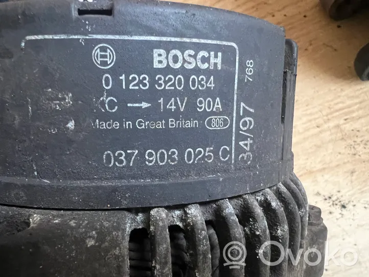 Audi 80 90 S2 B4 Alternator 037903025C