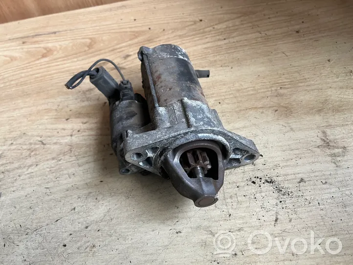 Toyota Yaris Starter motor 2810021030