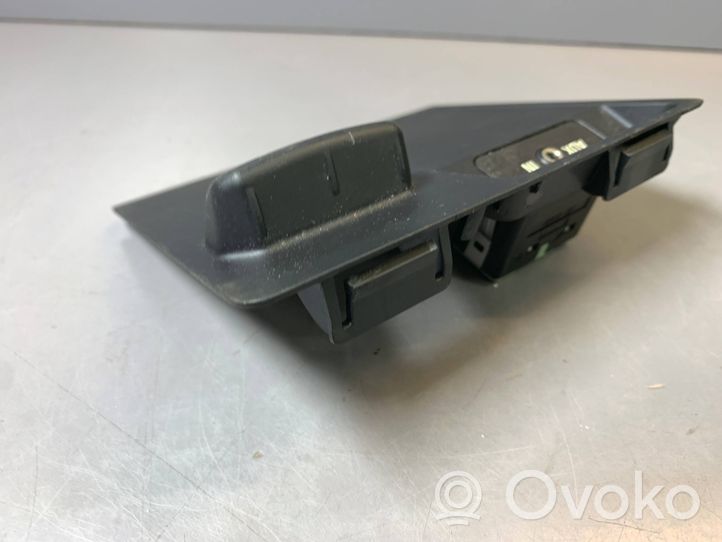 BMW X5 E70 Connecteur/prise USB 9115085